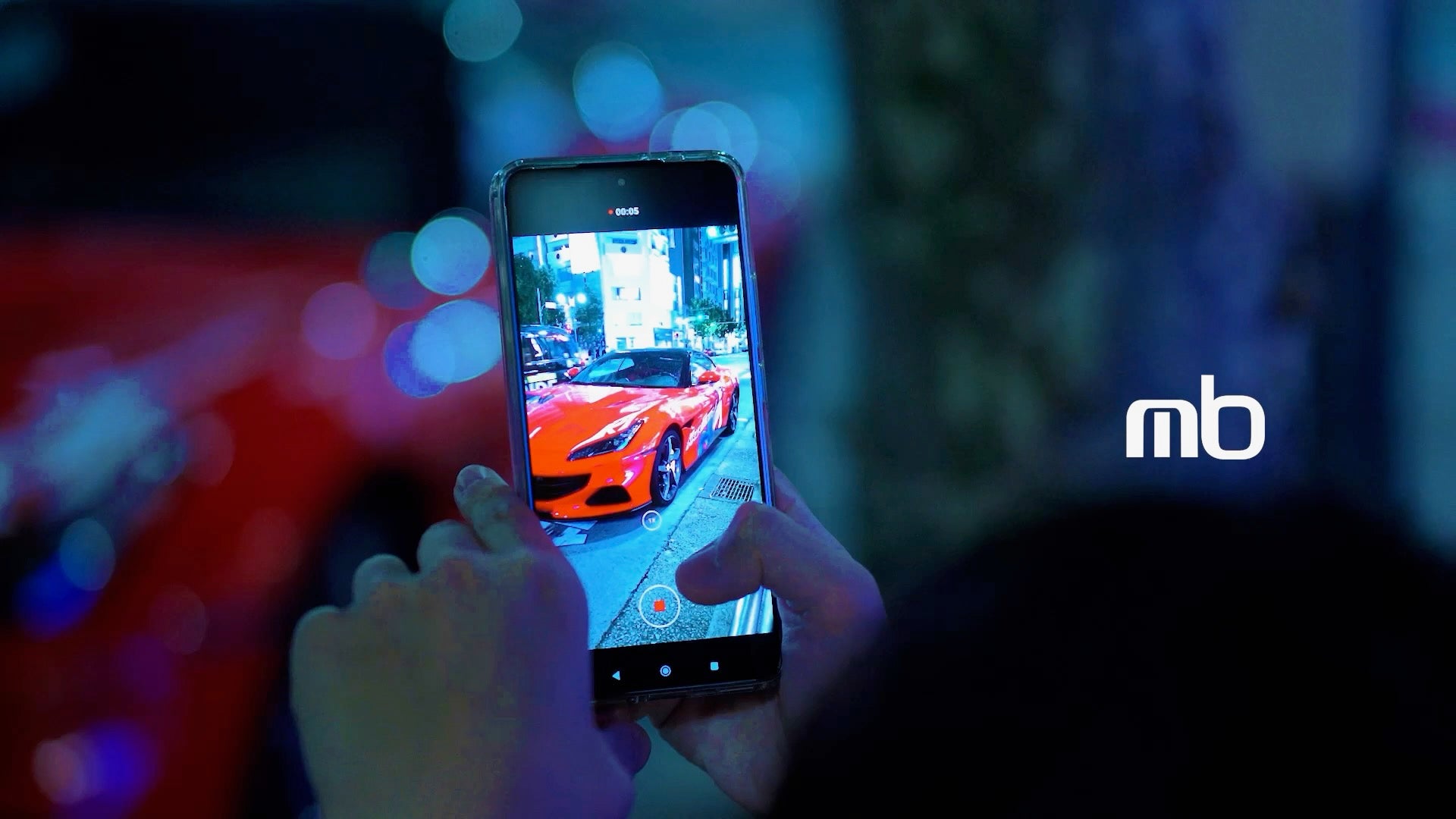 動画を読み込む: 